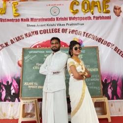 Dress up like freedom fighter