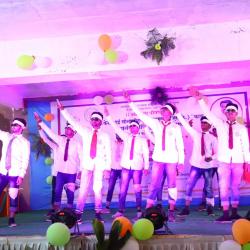 Student's performing group dance in annual gathering