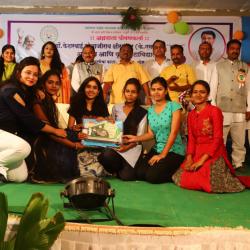 Winner team of group song recived first prize in group son